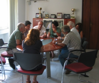 Mantineo con sindacati