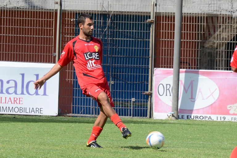 Giovanni-Cammaroto-autore-del-secondo-gol-realizzato-dal-Città-di-Messina-contro-il-Noto