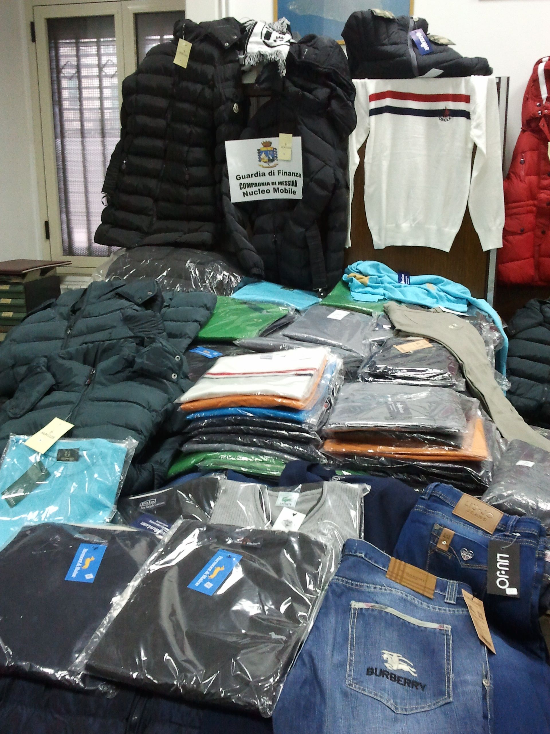 tn MARCHI CONTRAFFATTI