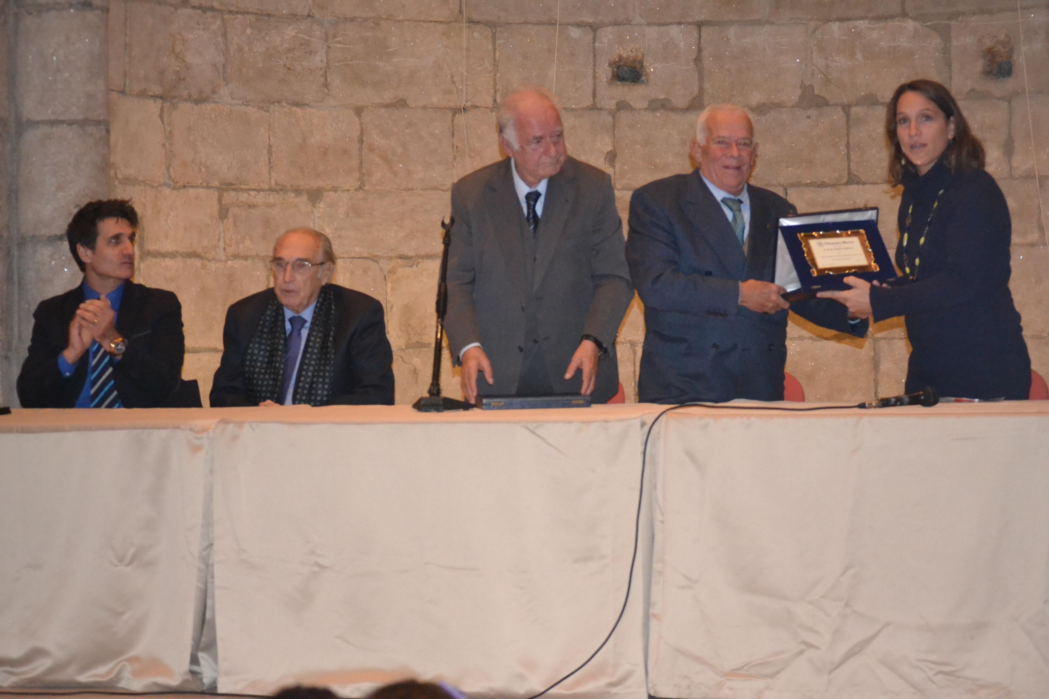 Consegna targa Giulio Santoro