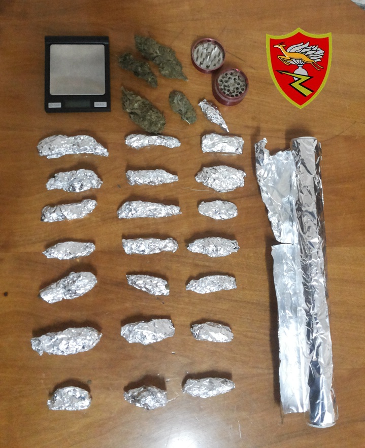 materiale sequestrato