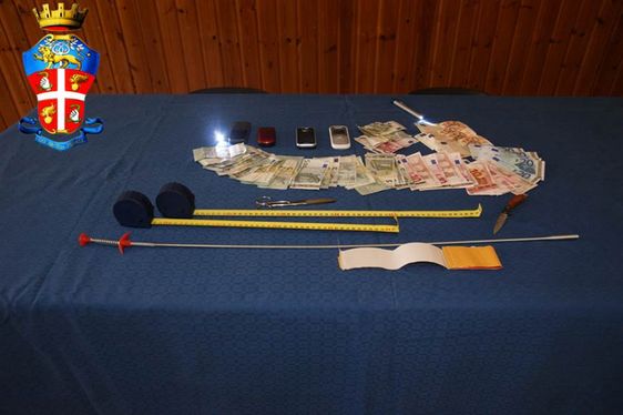 Materiale sequestrato Tindari