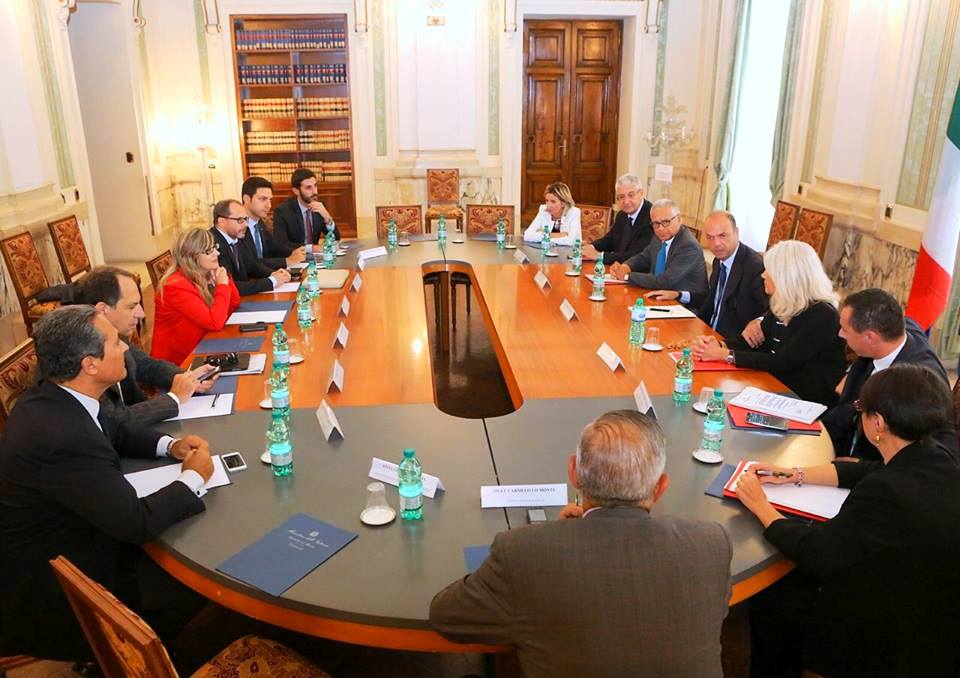 Raffineria incontro ministero Interni