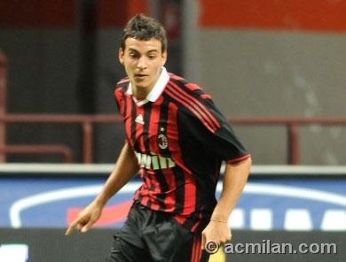 Marco-Gaeta-ancora-con-la-maglia-rossonera