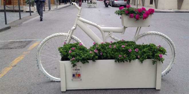 Fioriera-pedonale