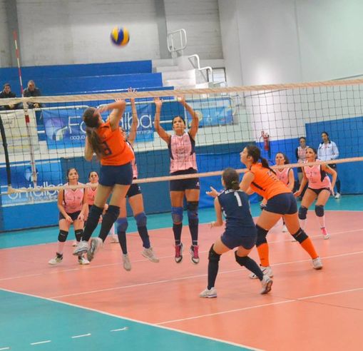 Emma Majolino in attacco