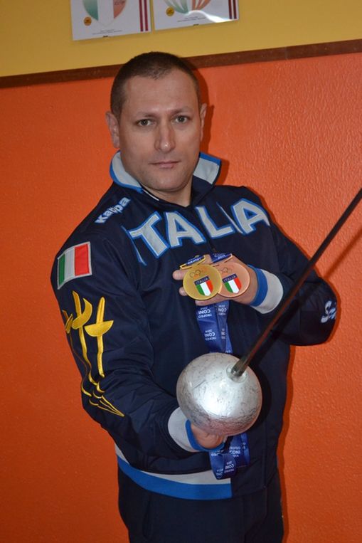 Letterio Cutugno con le due medaglie