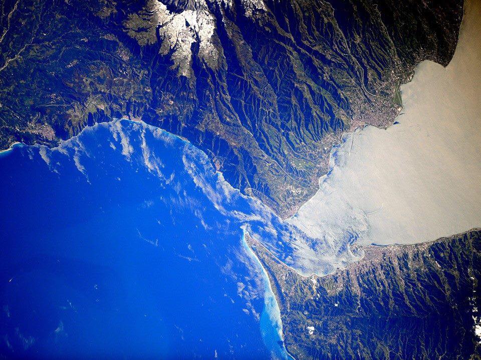 messina dallo spazio