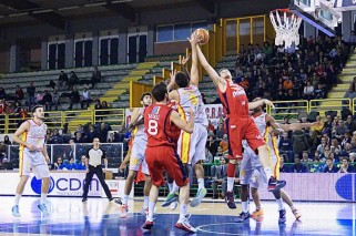 orange moon barcellona basket