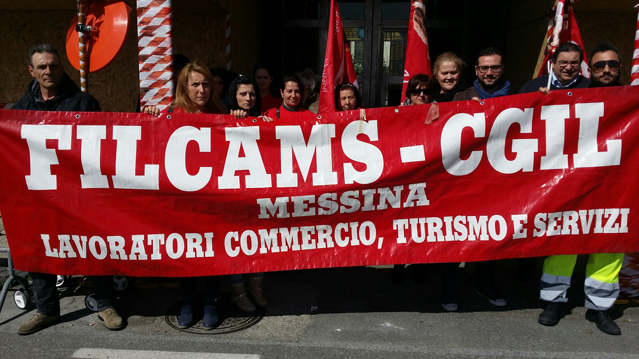 sit-in Prefettura lavoratori pulimento