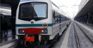 treno in stazione nuovo