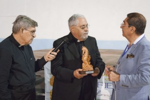 MonsCingari_MonsPapa_Vasta