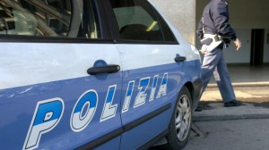polizia auto fiancata per eco