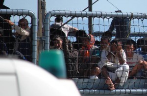 sbarco-migranti-24-ottobre-2016-2