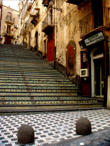 scalinata-gita-acitrezza-nautico