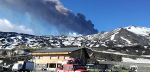 esplosione etna